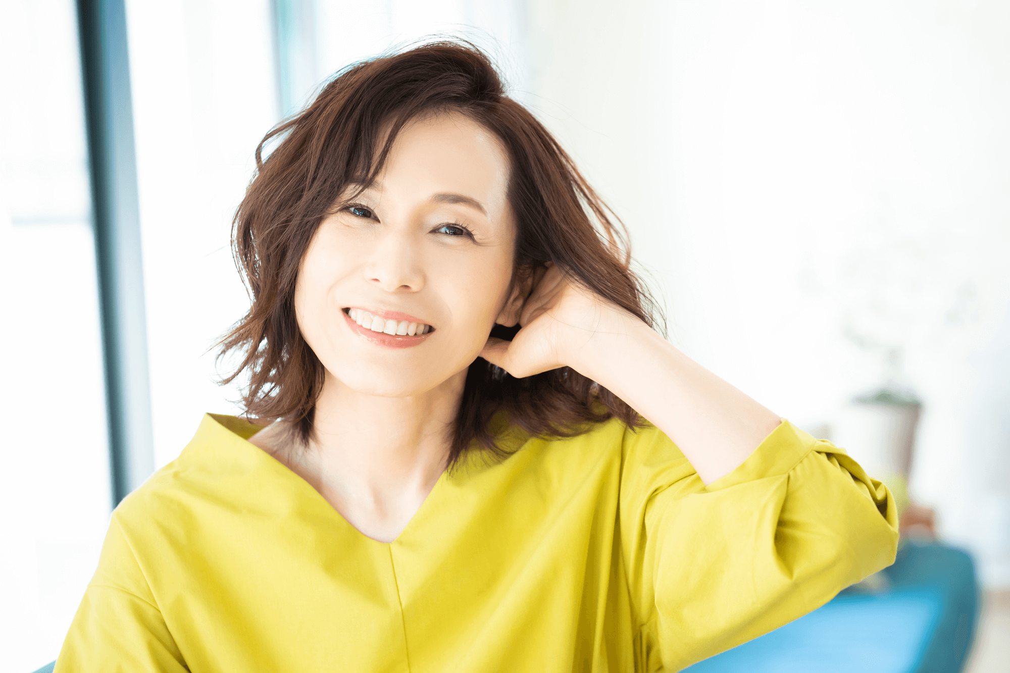 スタイリングで「ぺたんこ髪」をカバーする工夫のイメージ画像