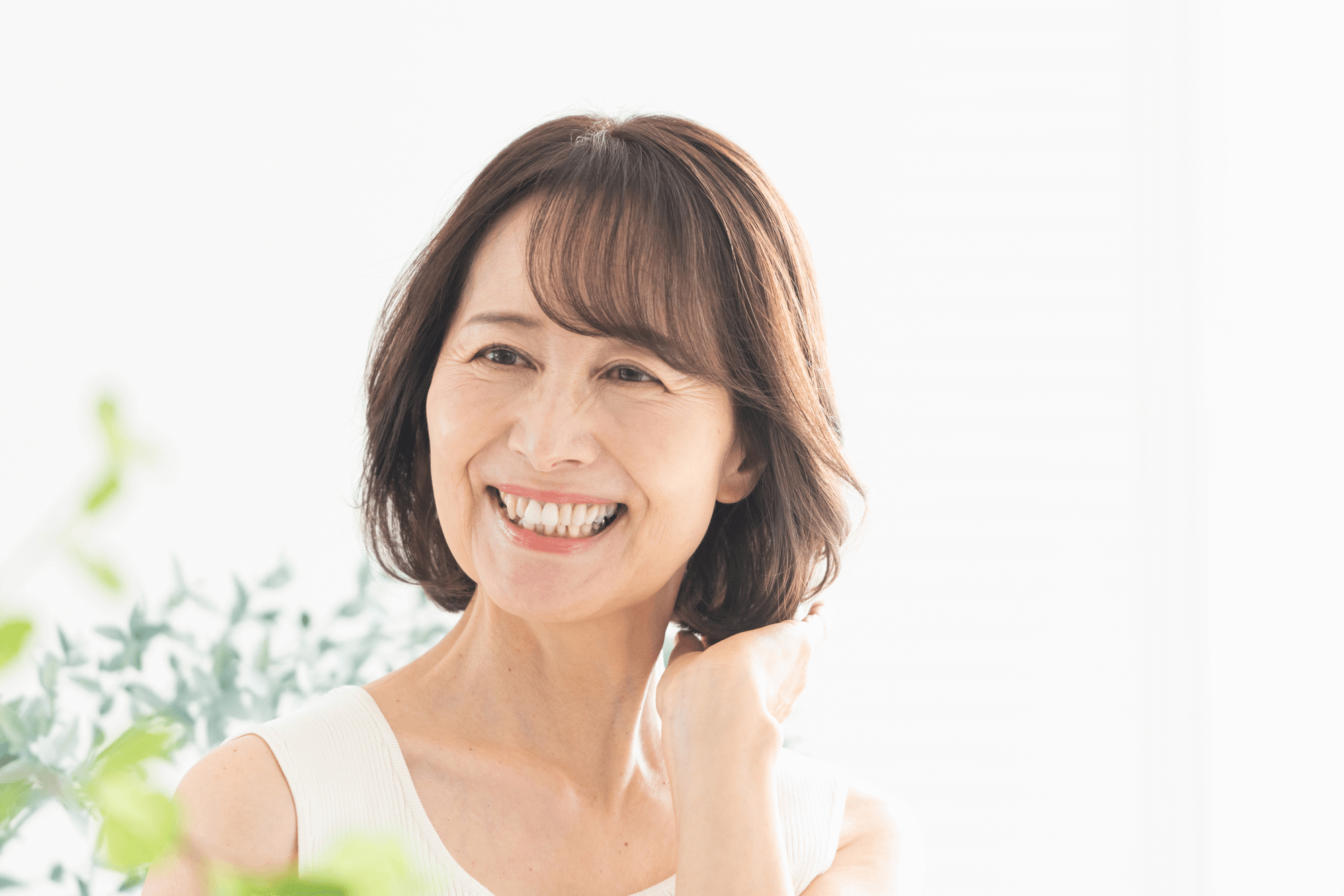 40代、50代女性のヘアカラーのイメージ画像