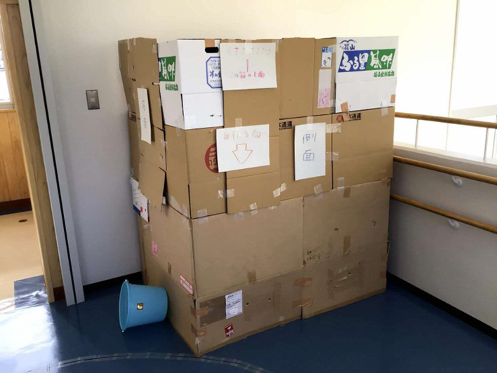 左から 吉川准教授、インタビュアー寺薗編集長（JAXA相模原キャンパス 宇宙科学探査交流棟にて）