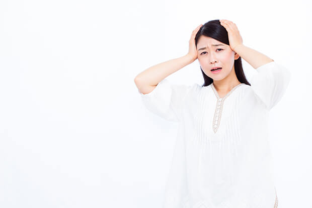 女性に片頭痛もちが多いのはなぜ？