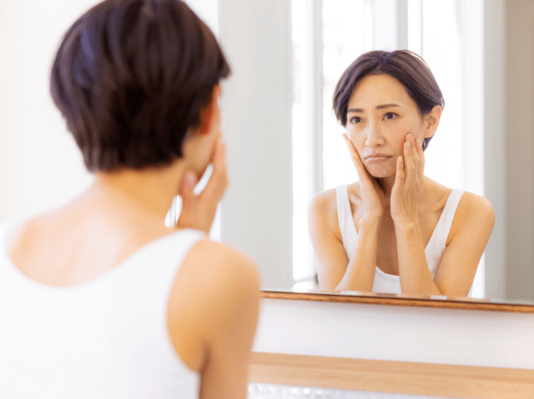 乾燥肌が、化粧水をたっぷりつけているのに改善しないのはなぜ？