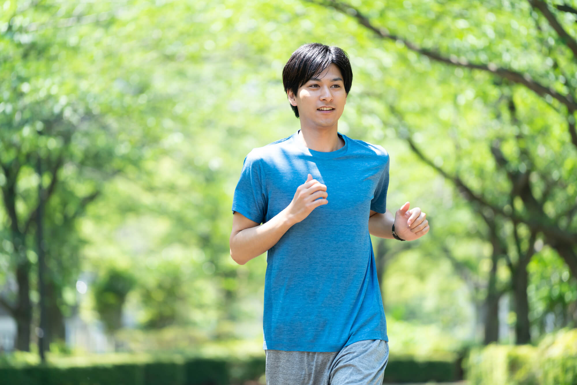 運動も白髪改善につながる