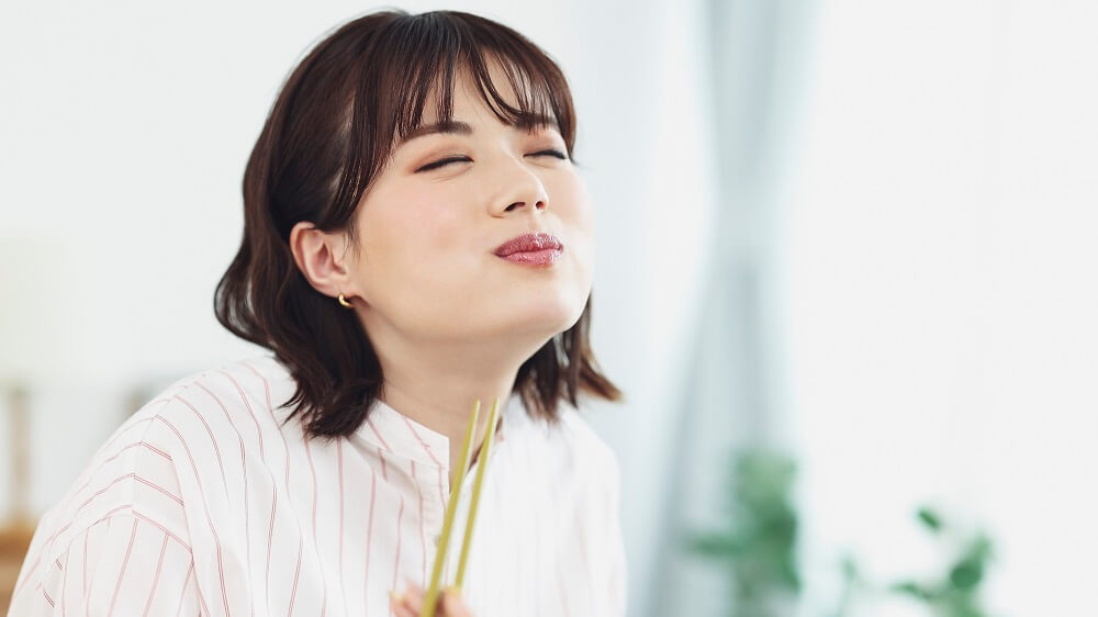 ゆっくりよくかんで食べよう