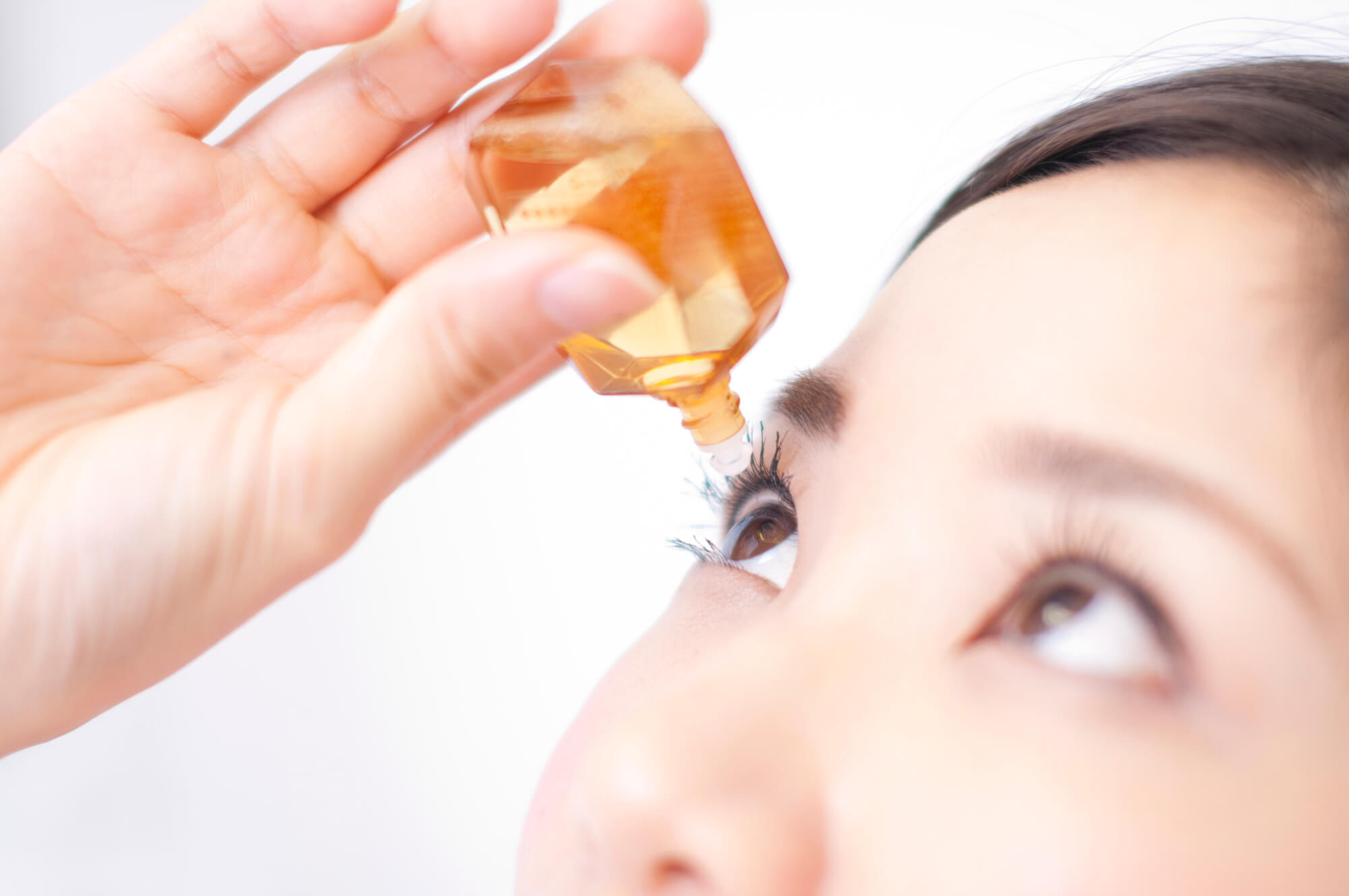 結膜炎を市販の目薬で対処