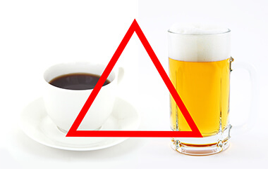 【食事のNG行為】カフェインや炭酸飲料、アルコールのガブ飲み、「便秘によい食材だけ」食べる